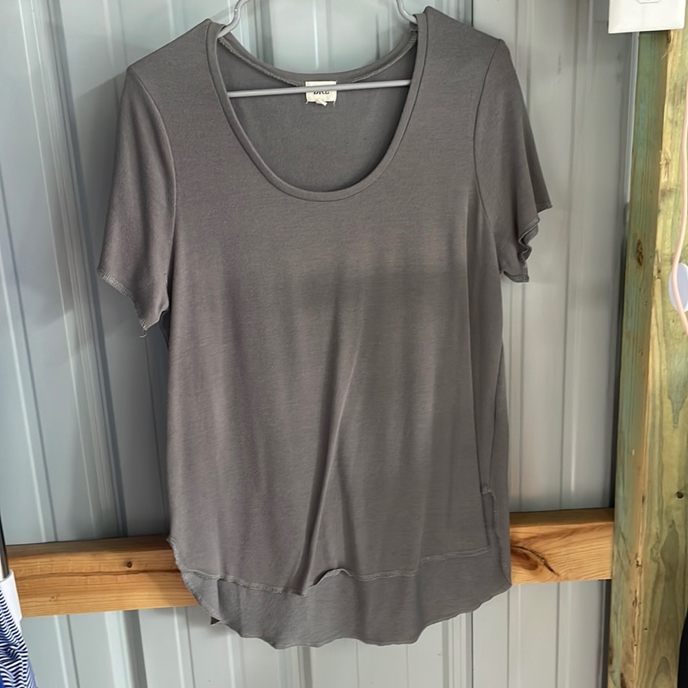 BKE shirt medium